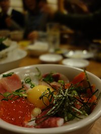 海鮮丼